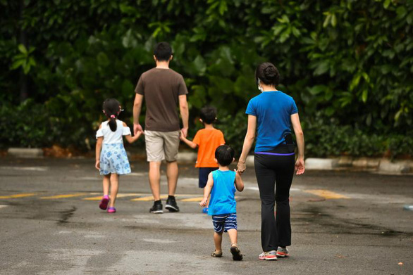 Chuyên gia Singapore giải thích vì sao trẻ em dễ dính Omicron